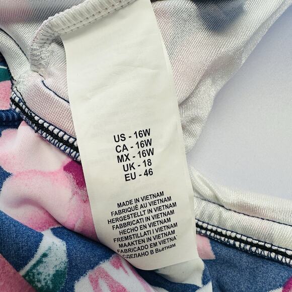 New Maxine of Hollywood Floral High Neck Double Ruffle Tankini Swim Top Size 16W - Picture 10 of 12